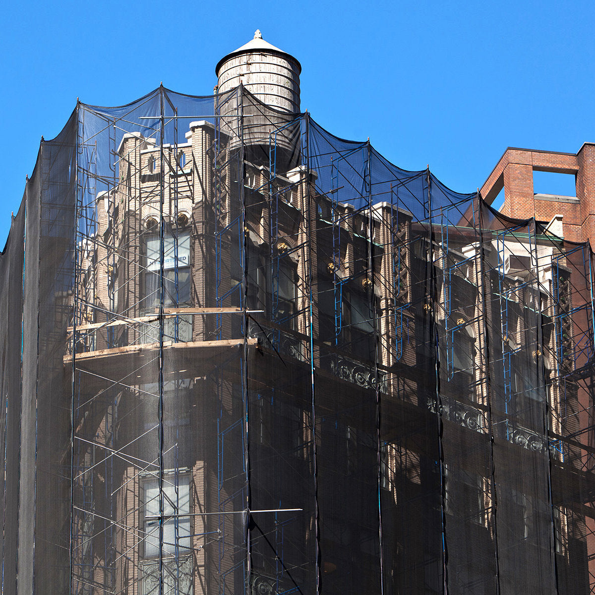 35% Black Scaffold Debris Netting