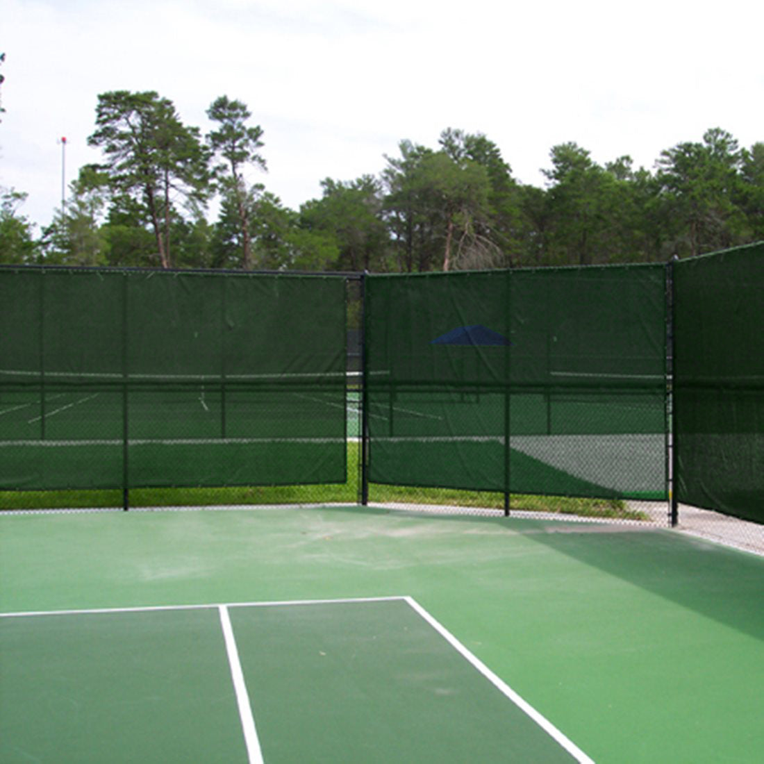 80% Shade Netting for Privacy - Green