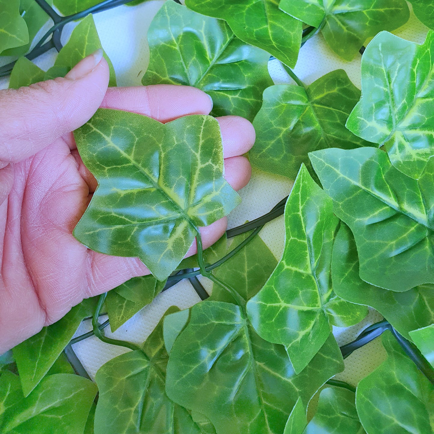 Premium Artificial Ivy Hedge Light Green - 3m