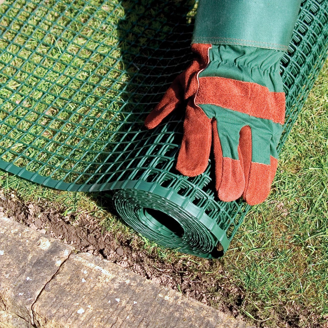Rigid Plastic Fence 20mm Square Mesh - 1m x 30m